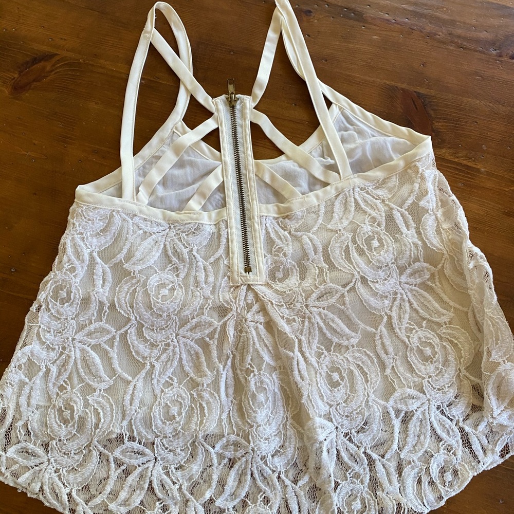 American Rag flowy top - Picture 4 of 5